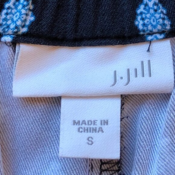 J. Jill Pull-on Crop NEW. Blue Print with Wide Leg - Picture 5 of 9